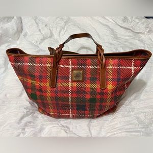 Dooney & Bourke Large Tote